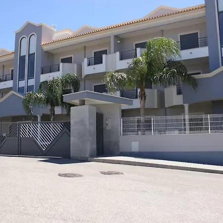 Quinta Do Pinheiro Апартаменты Албуфейра