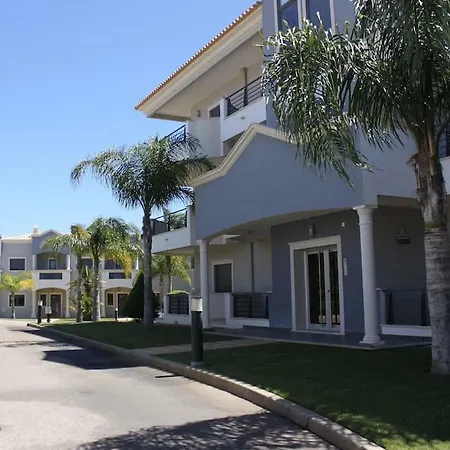 Quinta Do Pinheiro * אלבופיירה